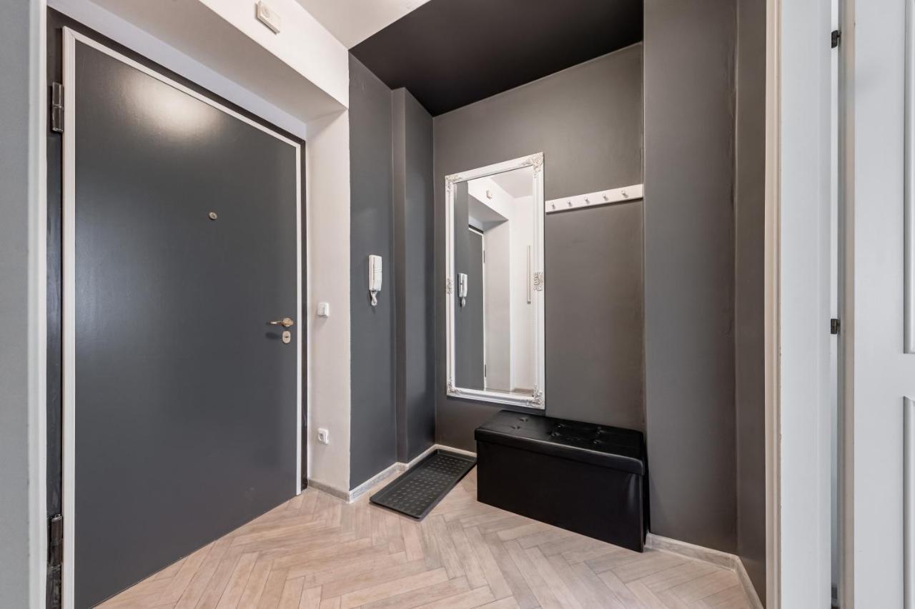 Vita Nejedleho Apartments Prag Exteriör bild