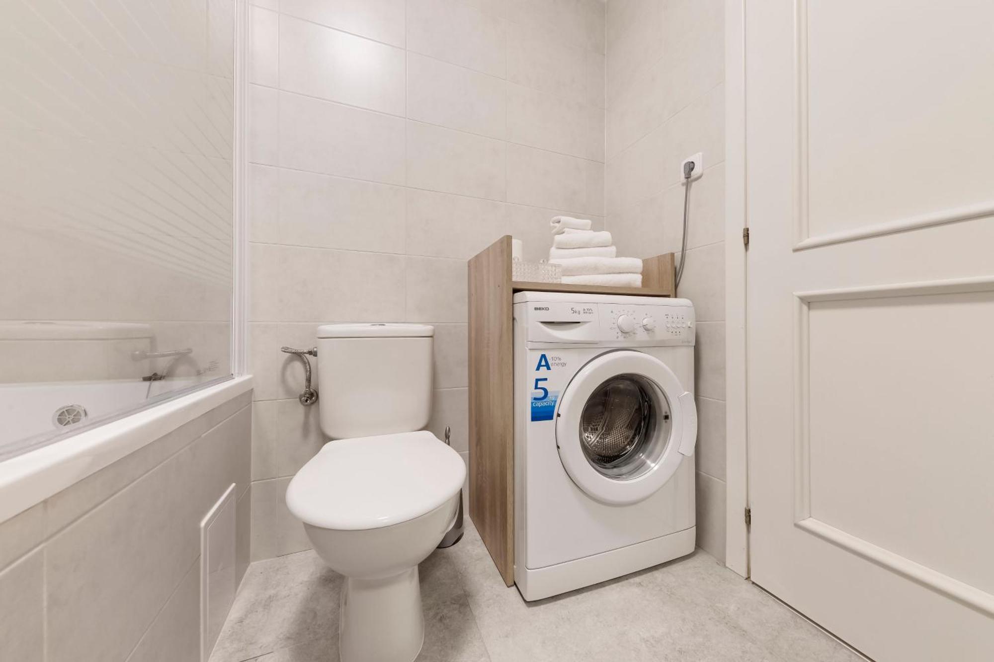 Vita Nejedleho Apartments Prag Exteriör bild